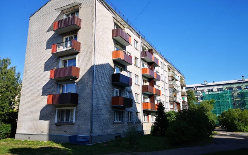 (Latviešu) Pārdod 1,5-istabu dzīvokli Laumas rajonā, Liepājā. ID: 338