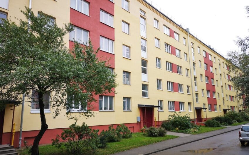 (Latviešu) Pārdod 1-istabu dzīvokli Laumas rajonā, Liepājā. ID: 344
