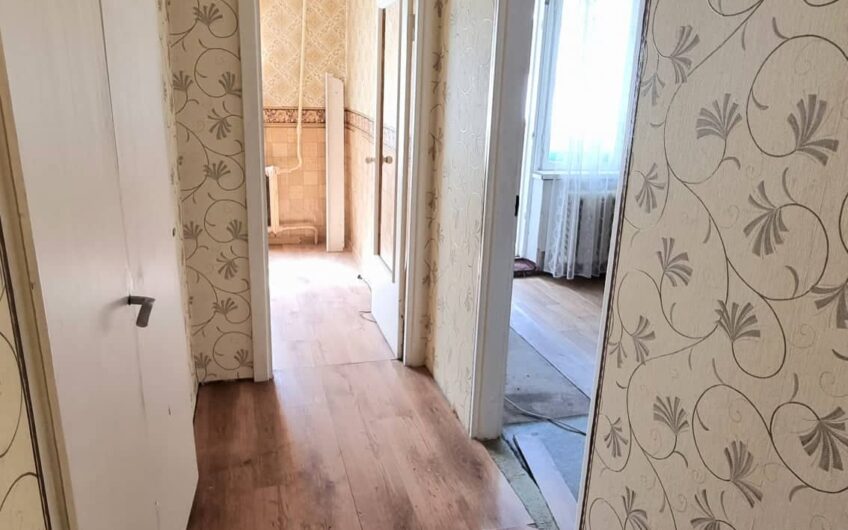 (Latviešu) Pārdod 1-istabu dzīvokli Laumas rajonā, Liepājā. ID:356