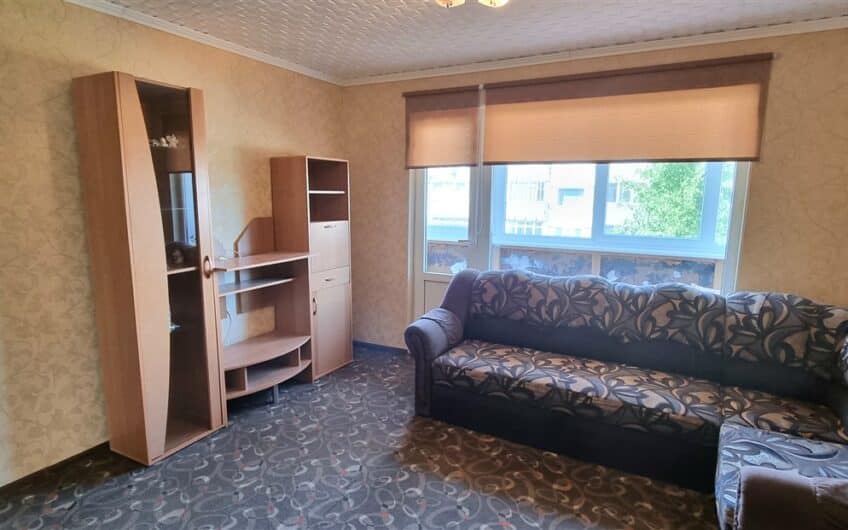 Pārdod 2-istabu dzīvokli Laumas rajonā, Liepājā. ID:369