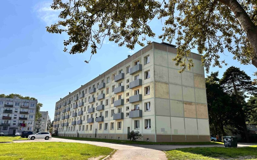 Pārdod 1-istabu dzīvokli renovētā mājā Karostā, Liepājā. ID:405